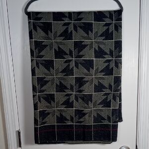 Vintage Delta Airlines Geometric Snowflake Patterned 1st Class Blanket 47×67